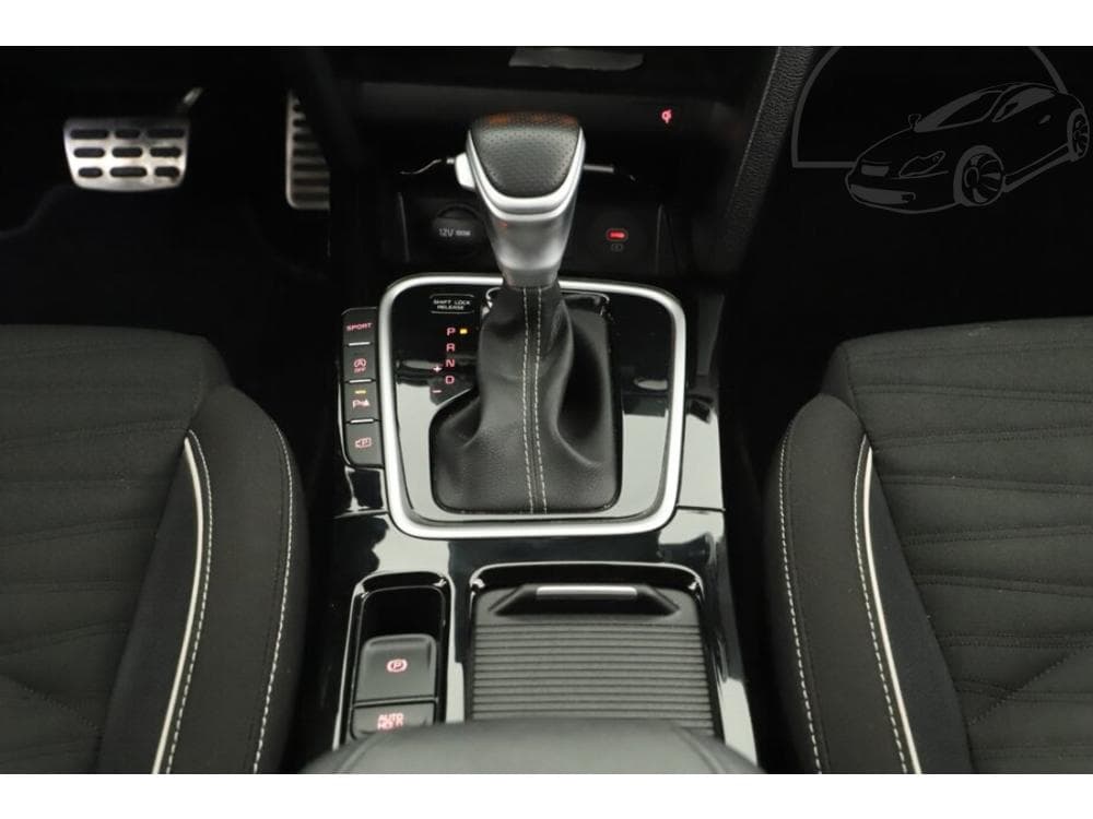 2024 Kia XCEED - 28