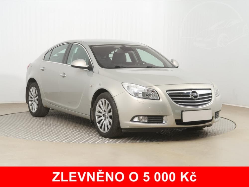 2010 Opel INSIGNIA