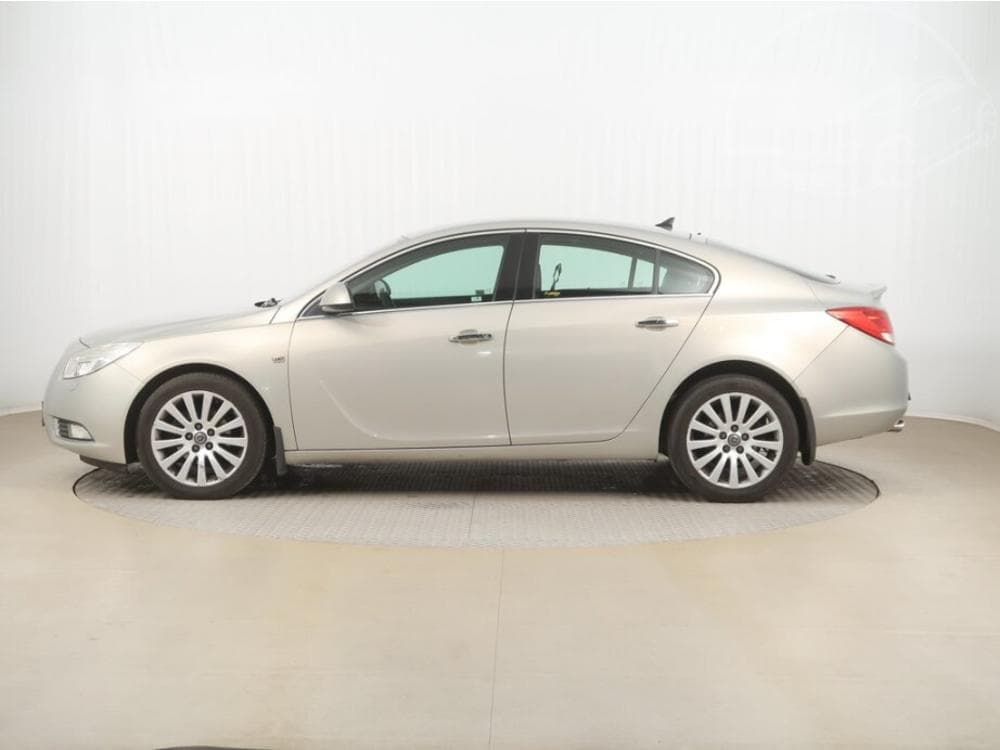 2010 Opel INSIGNIA - 3
