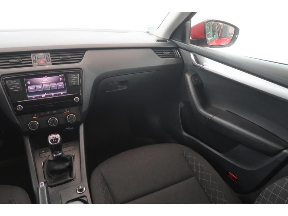 2019 Škoda OCTAVIA - 15