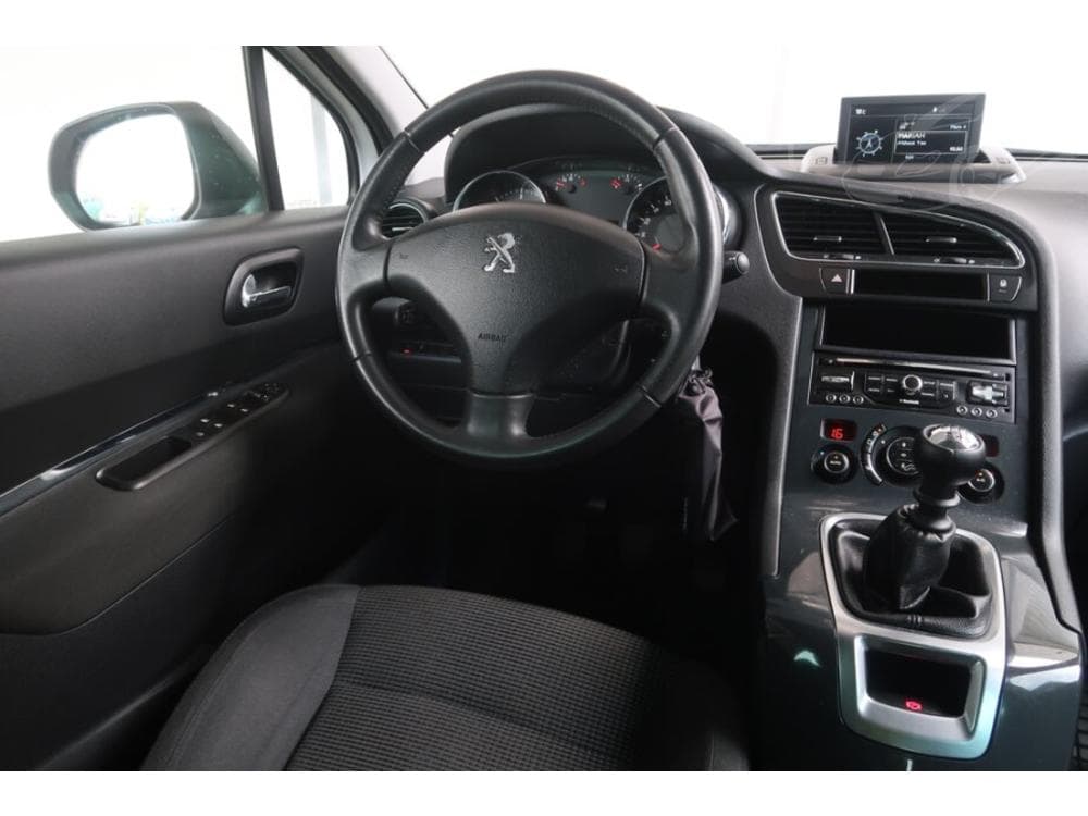 2015 Peugeot 5008 - 7