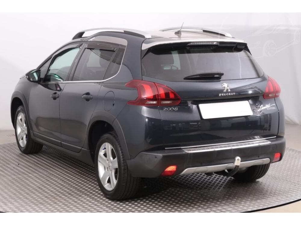 2018 Peugeot 2008 - 10