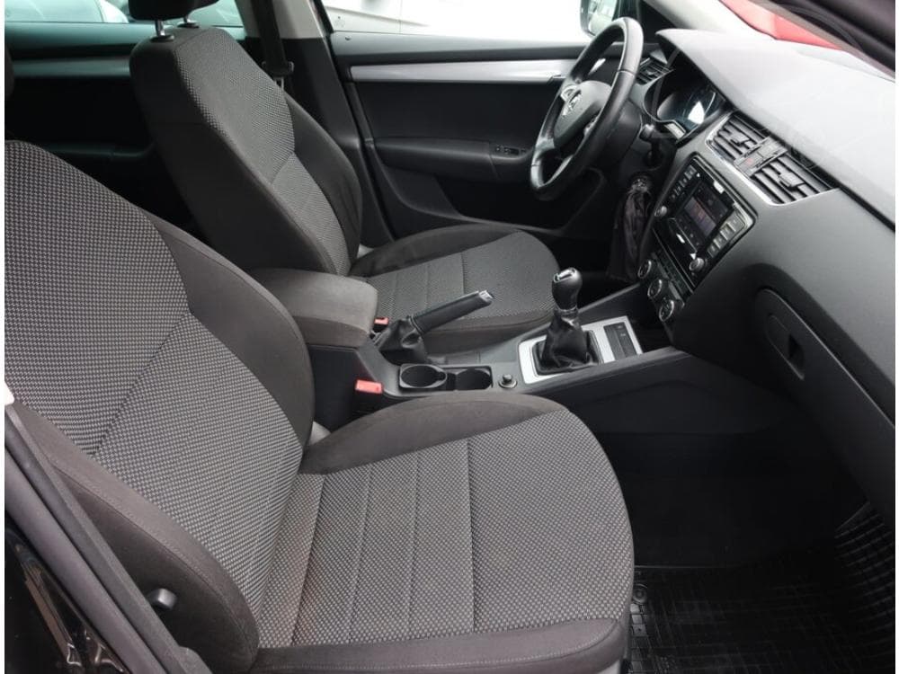2014 Škoda OCTAVIA - 9
