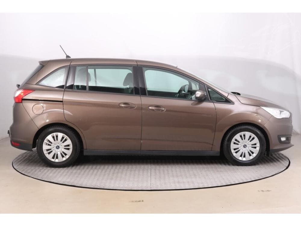 2019 Ford C-MAX - 11