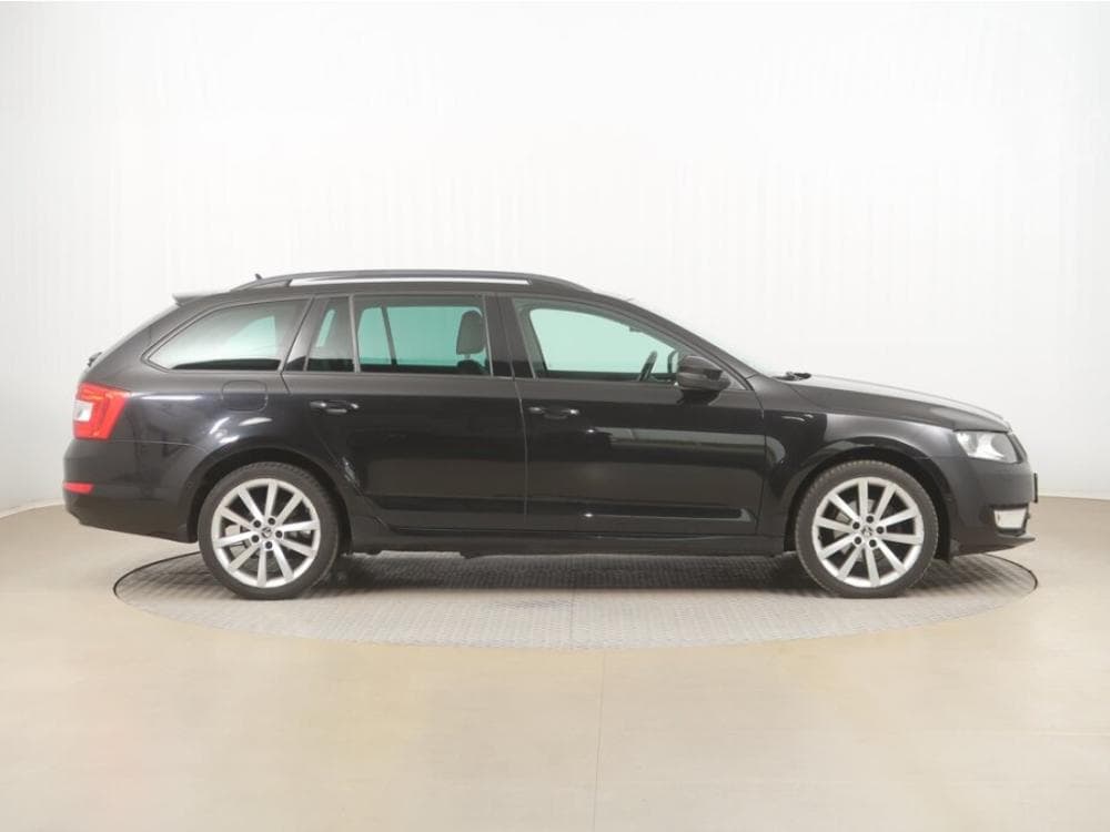 2014 Škoda OCTAVIA - 16