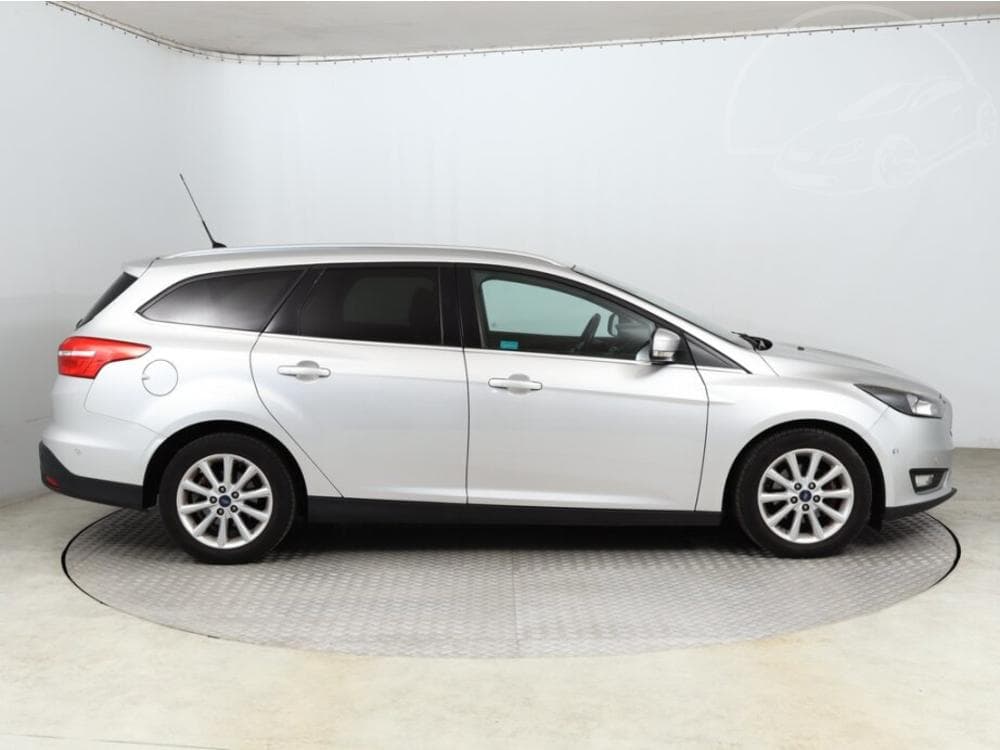 2016 Ford FOCUS - 6