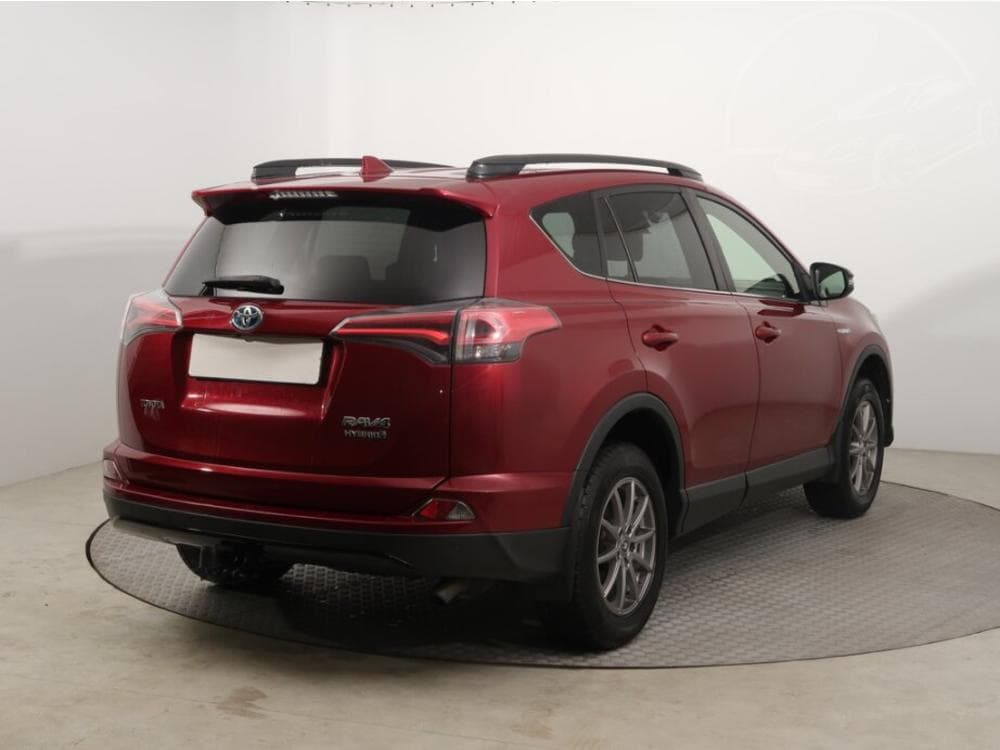 2018 Toyota RAV4 - 9