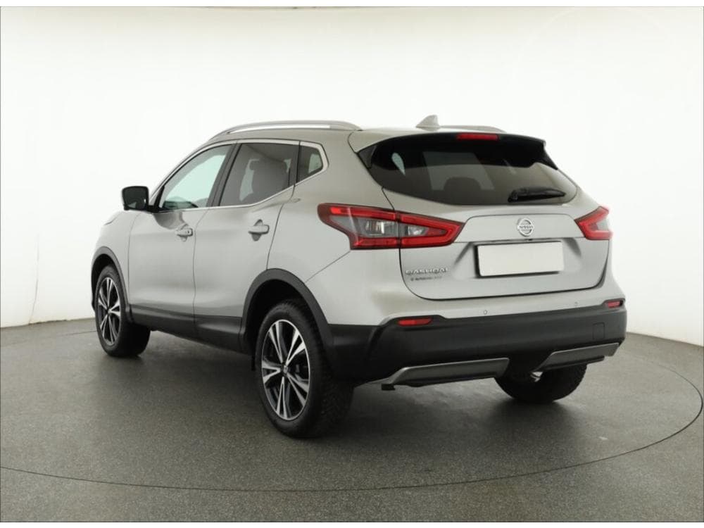 2018 Nissan QASHQAI - 10
