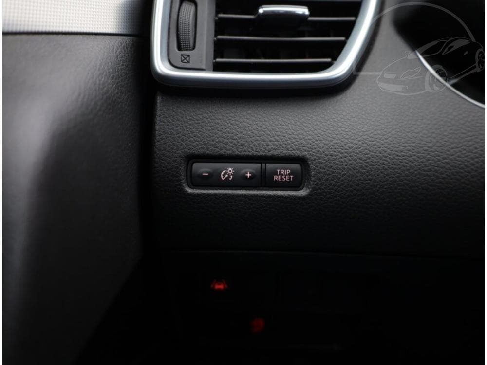 2018 Nissan QASHQAI - 34
