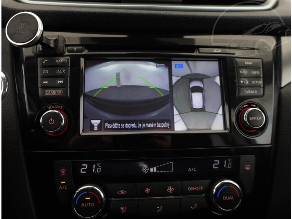 2018 Nissan QASHQAI - 40