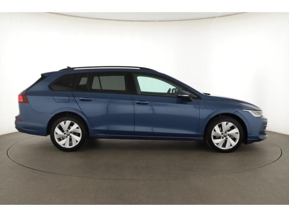 2024 Volkswagen GOLF - 21