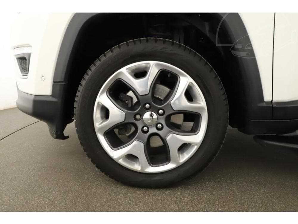 2018 Jeep COMPASS - 57
