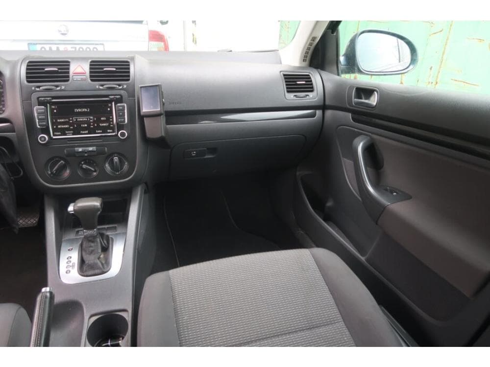 2007 Volkswagen GOLF - 8