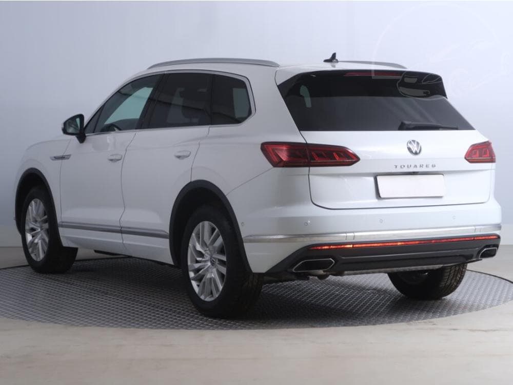 2020 Volkswagen TOUAREG - 7