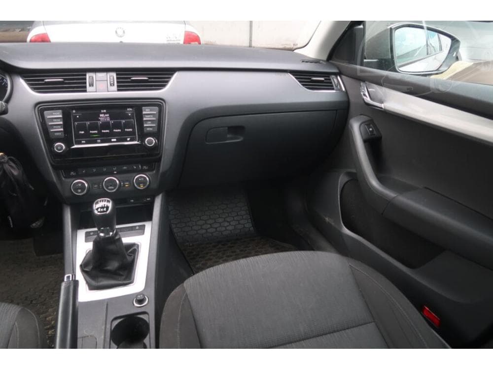 2016 Škoda OCTAVIA - 8