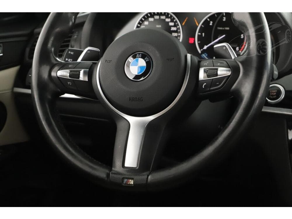 2017 BMW X4 - 29