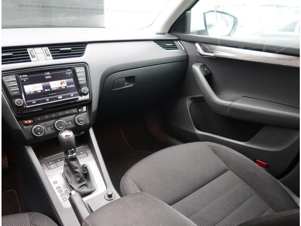 2015 Škoda OCTAVIA - 8
