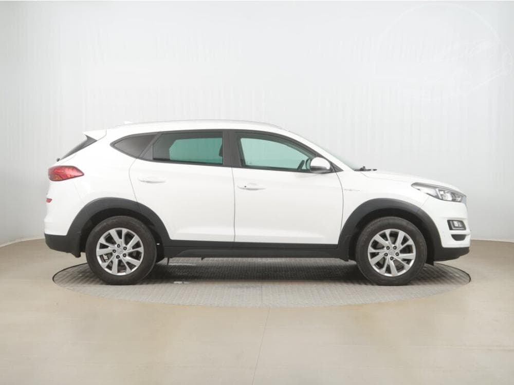 2020 Hyundai TUCSON - 21