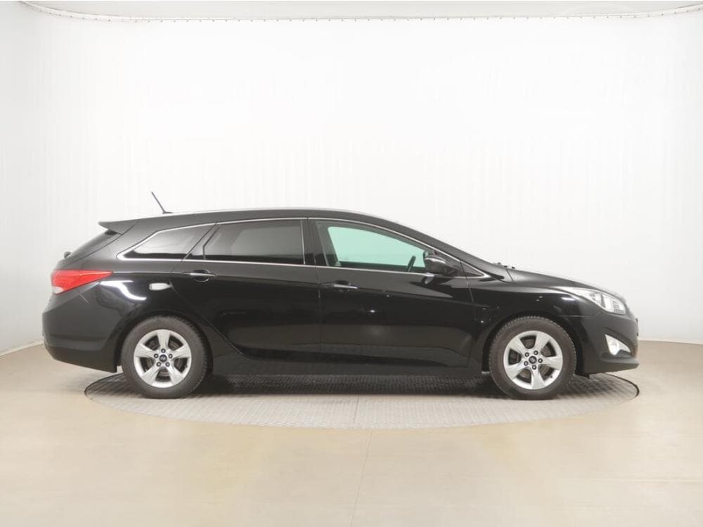 2012 Hyundai i40 - 11