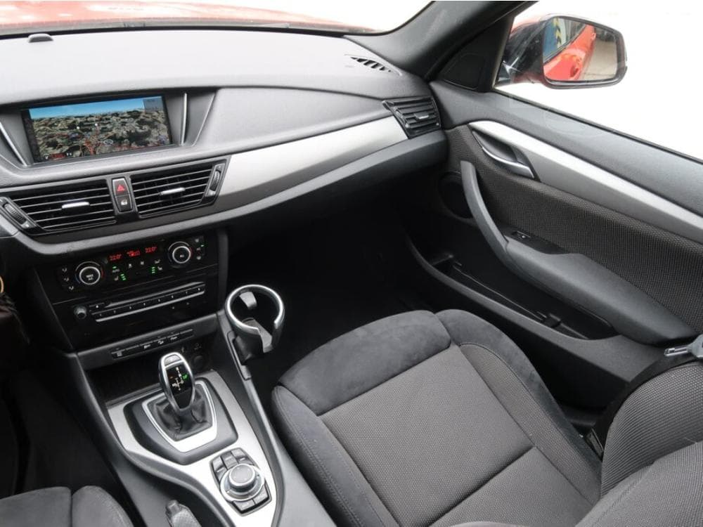 2013 BMW X1 - 15