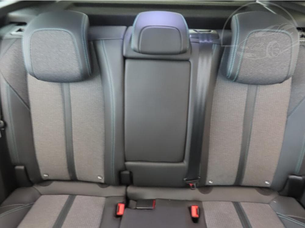 2021 Peugeot 3008 - 19