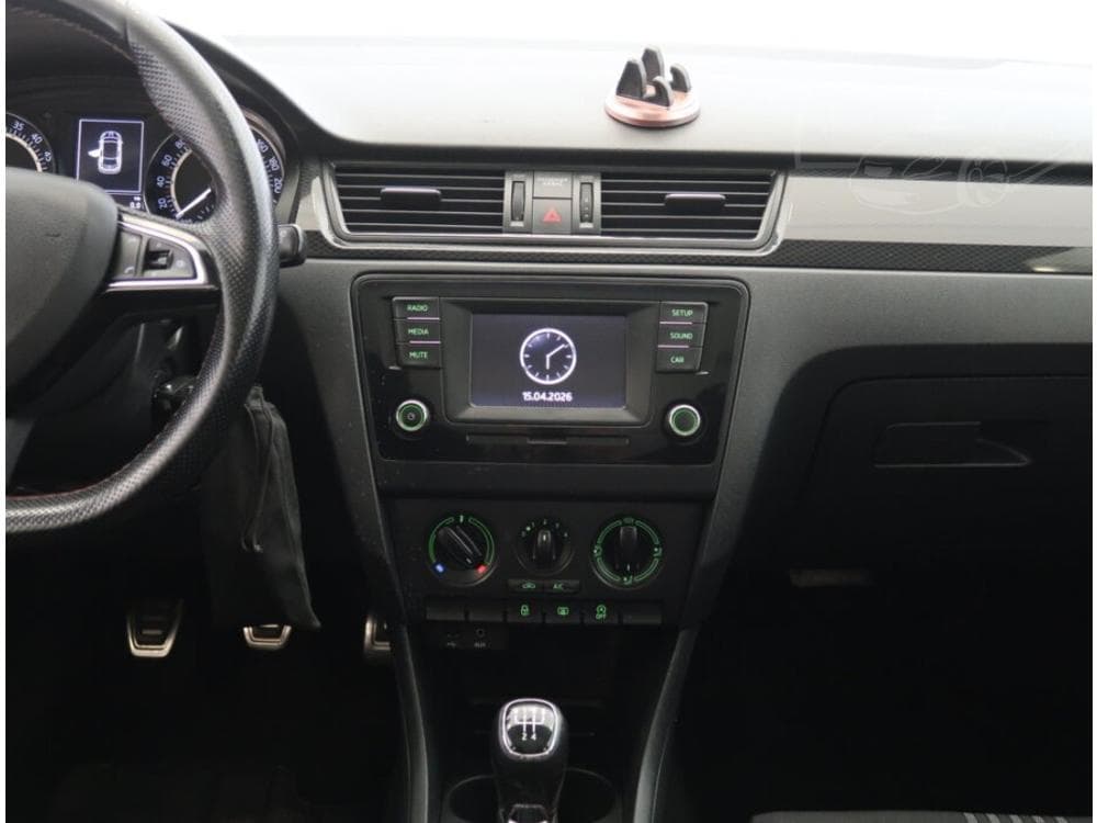2015 Škoda RAPID - 12
