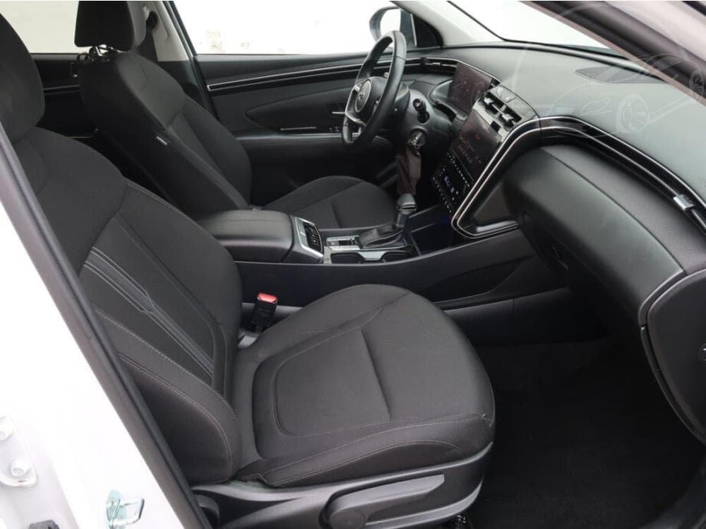 2022 Hyundai TUCSON - 25
