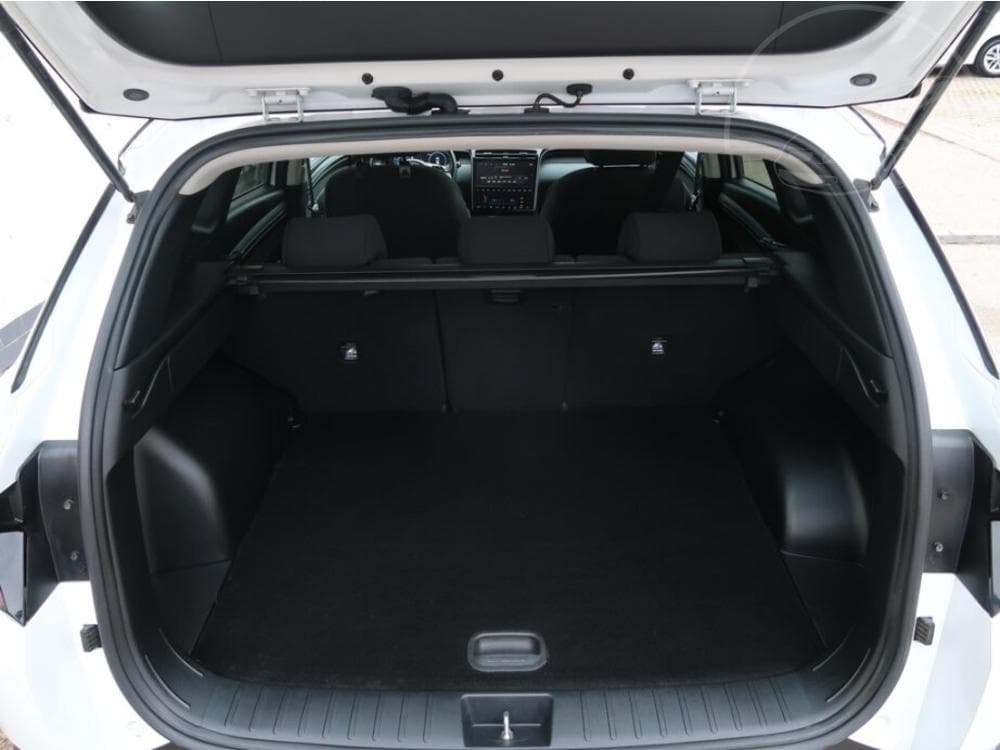 2022 Hyundai TUCSON - 40