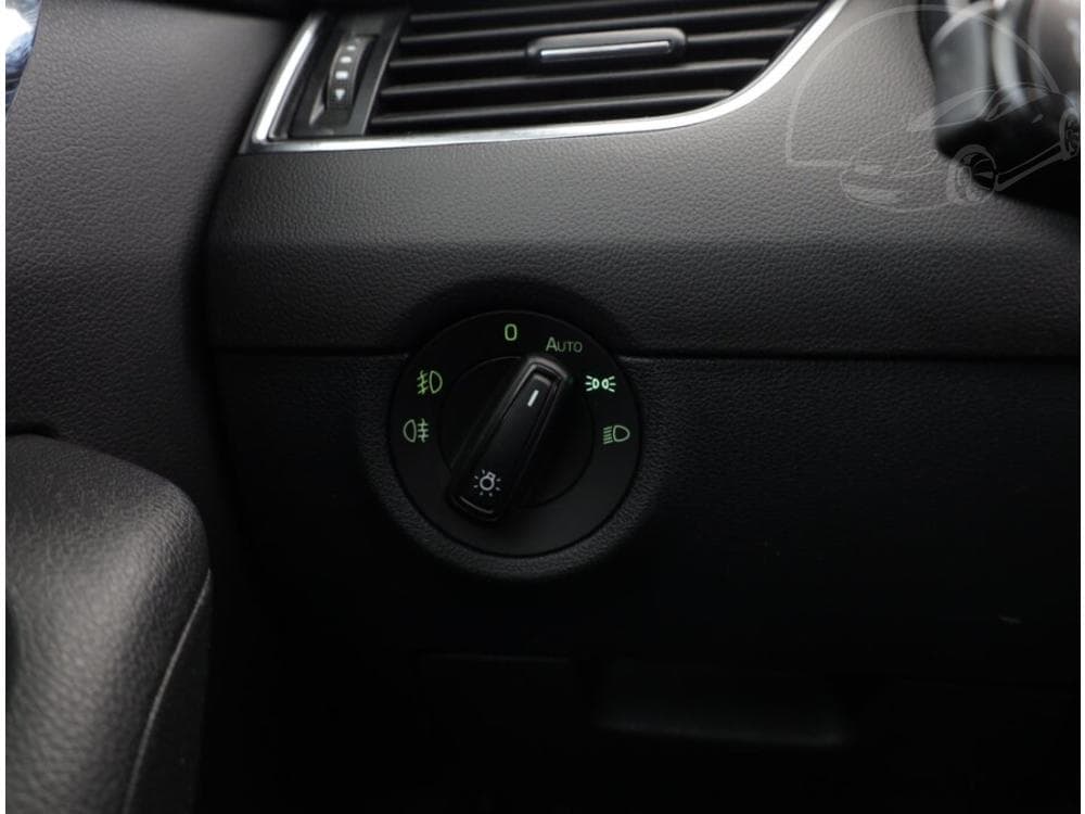 2013 Škoda OCTAVIA - 27