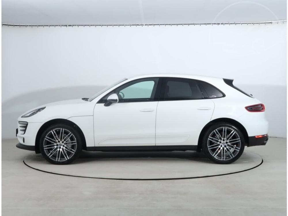 2017 Porsche MACAN - 7