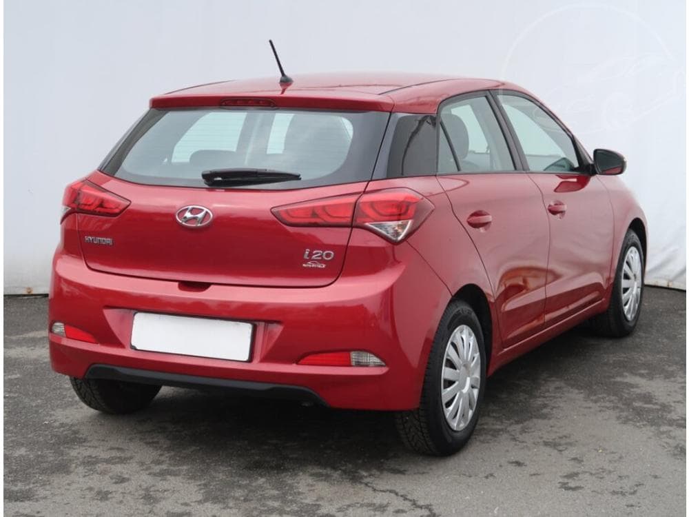 2018 Hyundai i20 - 13