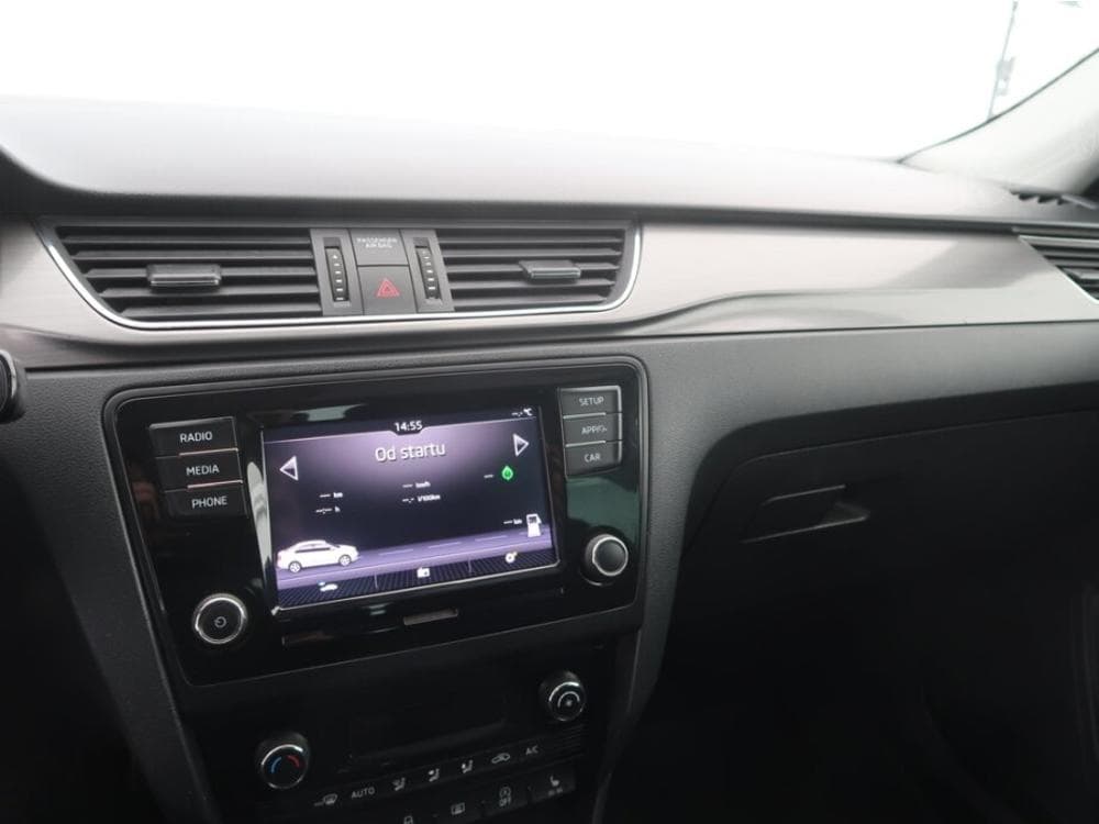 2018 Škoda RAPID - 23