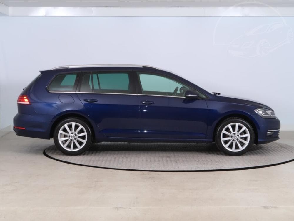 2017 Volkswagen GOLF - 21
