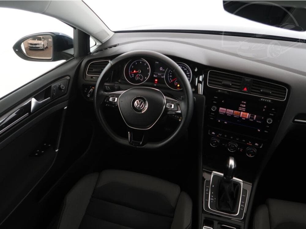 2017 Volkswagen GOLF - 25