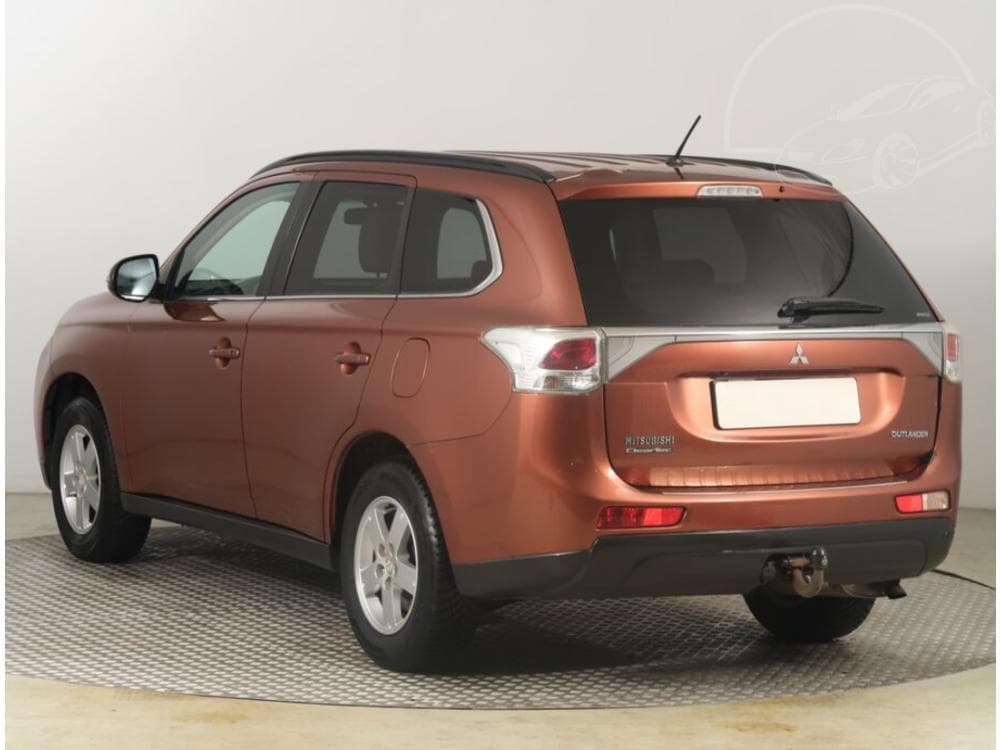 2013 Mitsubishi OUTLANDER - 7