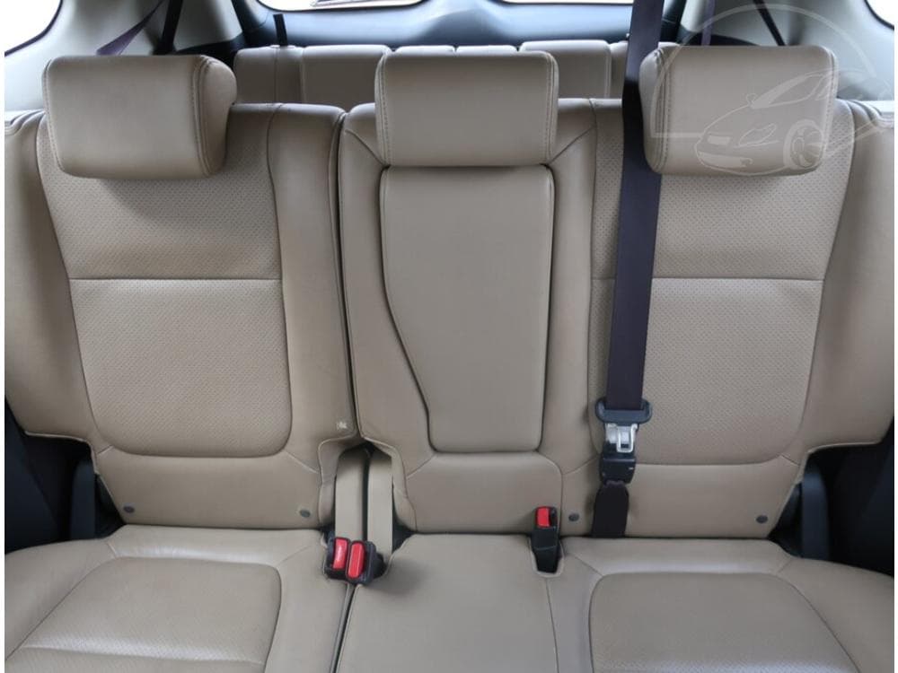 2013 Mitsubishi OUTLANDER - 19