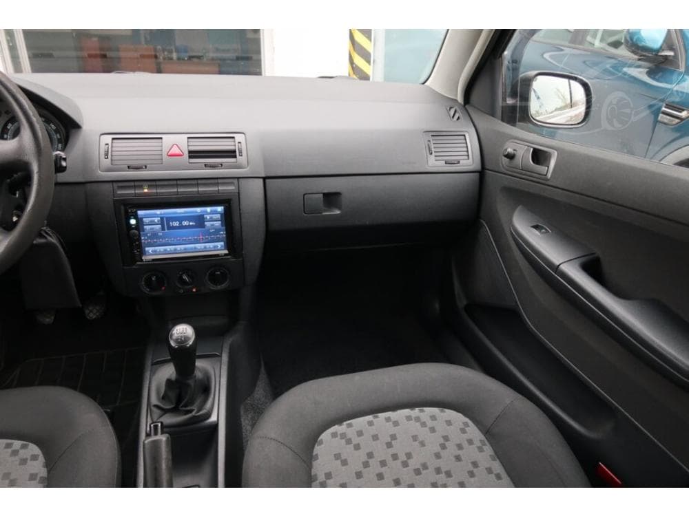 2005 Škoda FABIA - 8