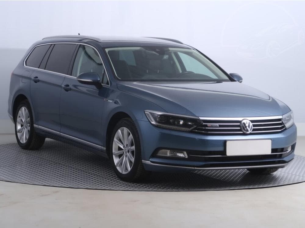 2016 Volkswagen PASSAT