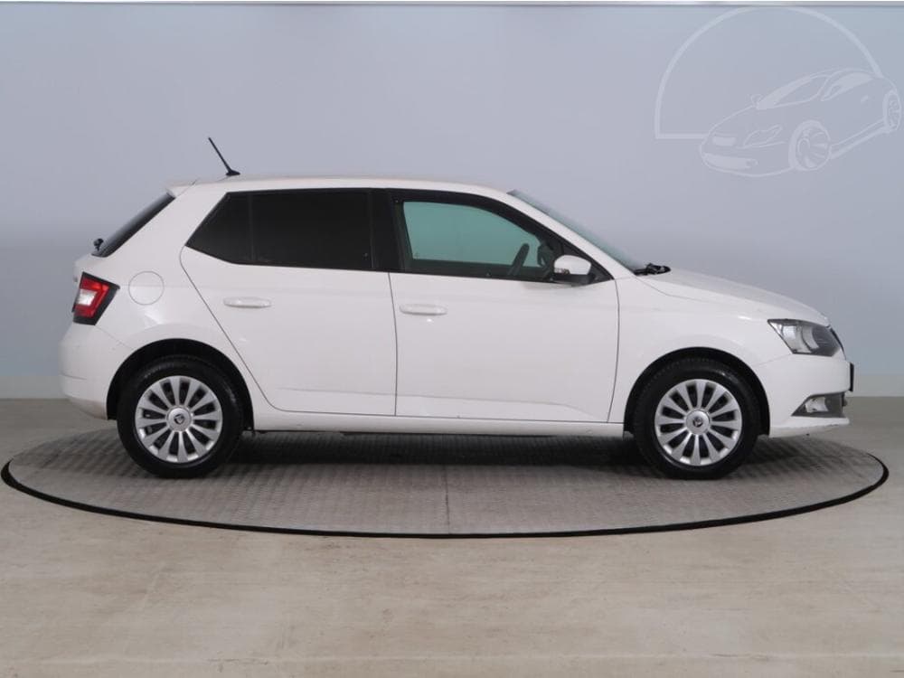 2016 Škoda FABIA - 6