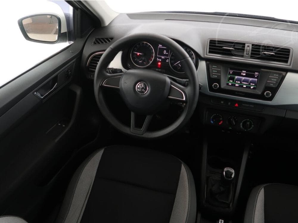2016 Škoda FABIA - 7