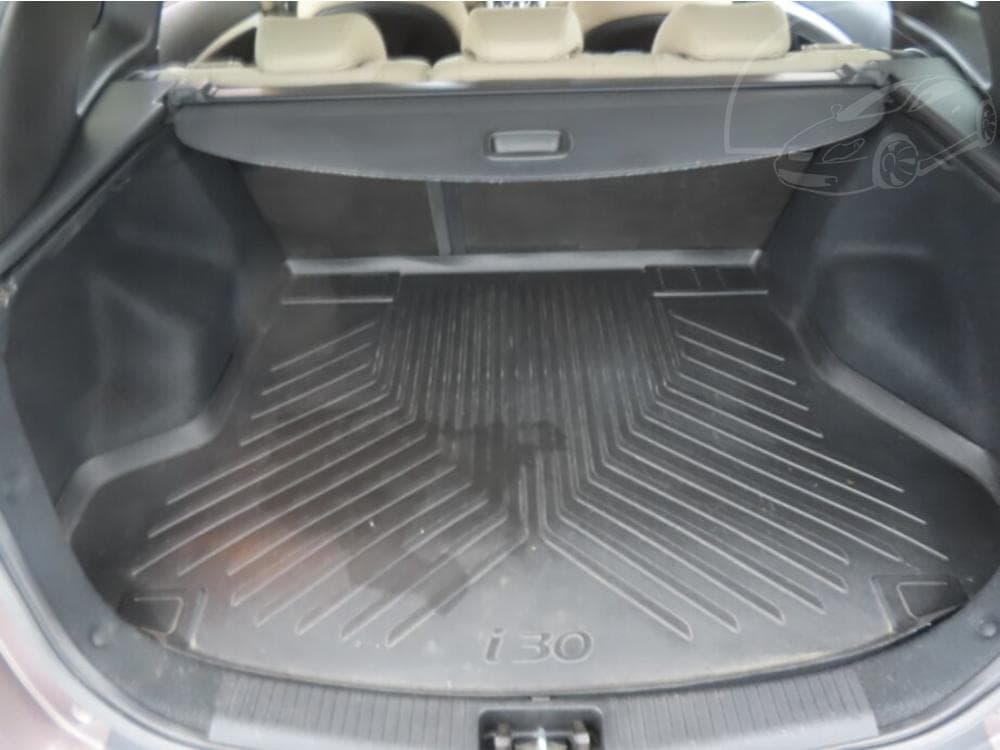 2013 Hyundai i30 - 13