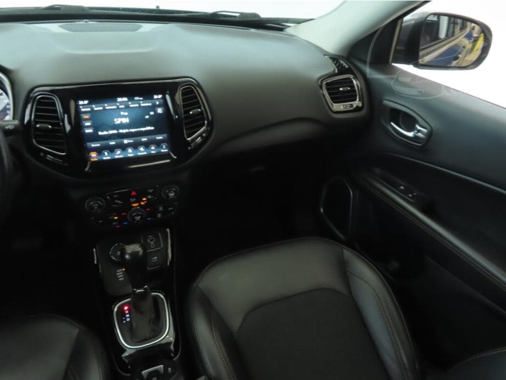 2020 Jeep COMPASS - 15