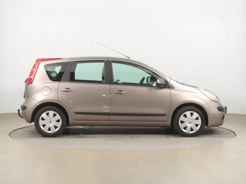 2006 Nissan NOTE - 11