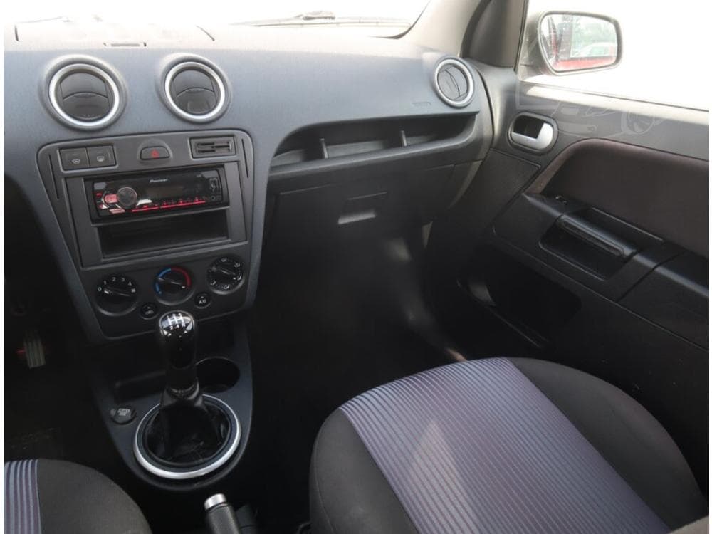 2007 Ford FUSION - 22