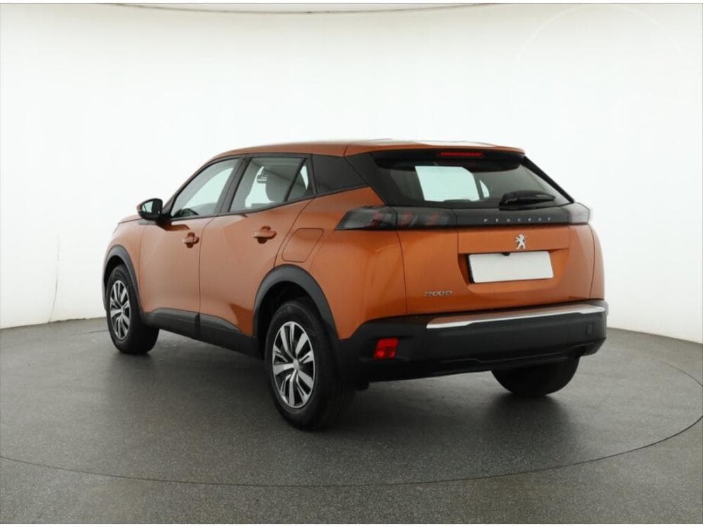 2021 Peugeot 2008 - 10
