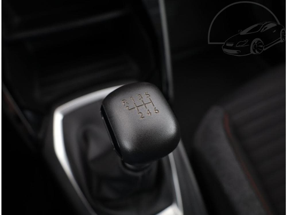 2021 Peugeot 2008 - 31
