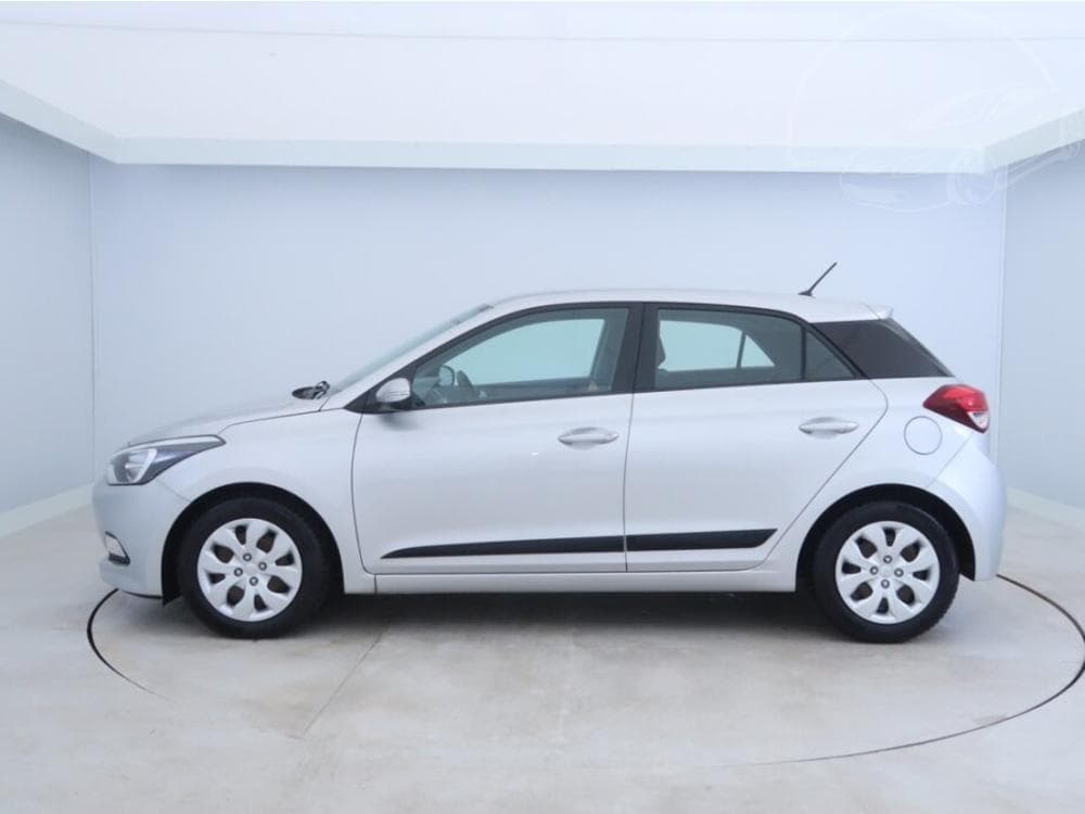 2017 Hyundai i20 - 5