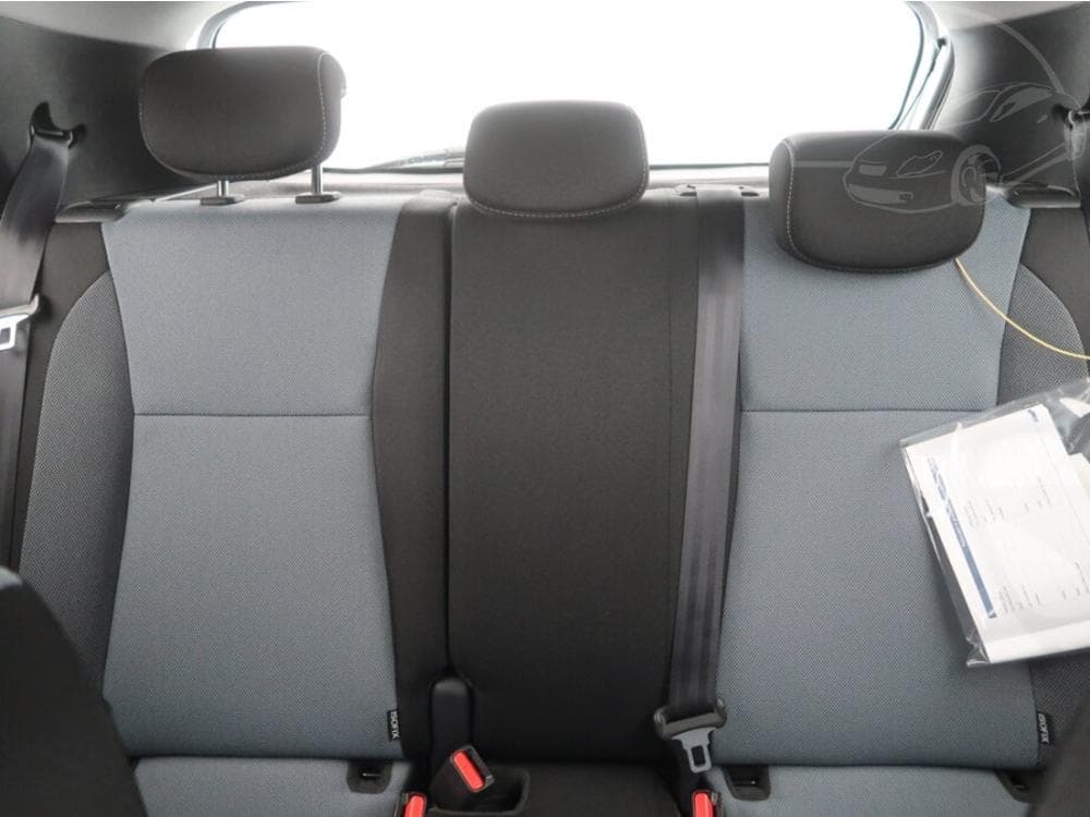 2017 Hyundai i20 - 19