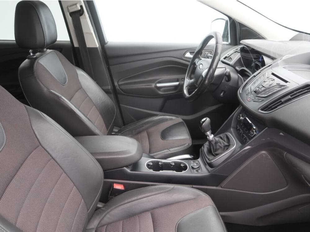 2015 Ford KUGA - 17