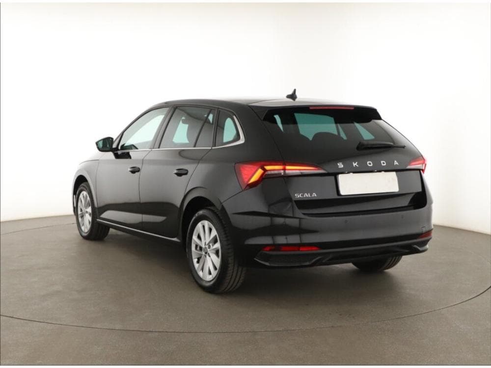 2025 Škoda SCALA - 10